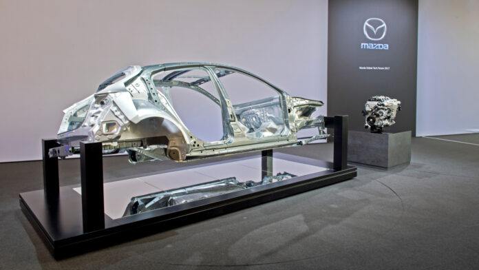 Mazda Unveils New Combustion Engine Available in Four-cylinder and Six-cylinder Variants