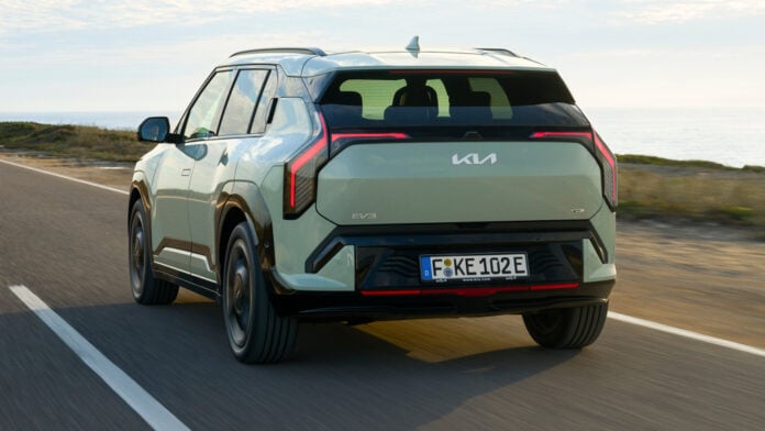 Electric Compact Suv Available Starting at 27400 Euros